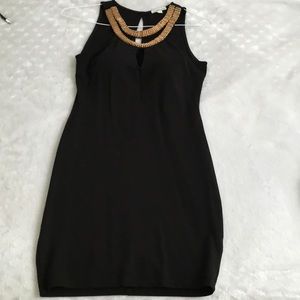 Black short/tight dress 🍷